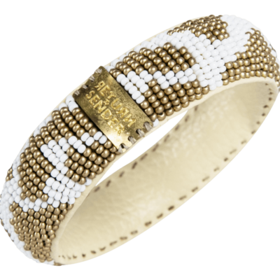 Goud en wit kleurige beaded bracelet van Return to Sender.